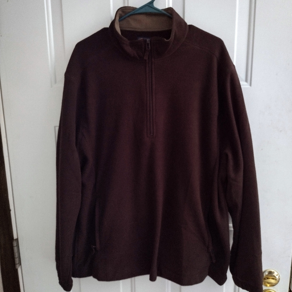 Brown pullover
